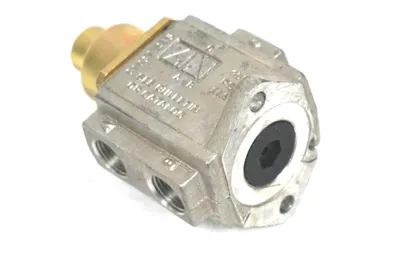 NEW PARKER C1037 PISTON VALVE