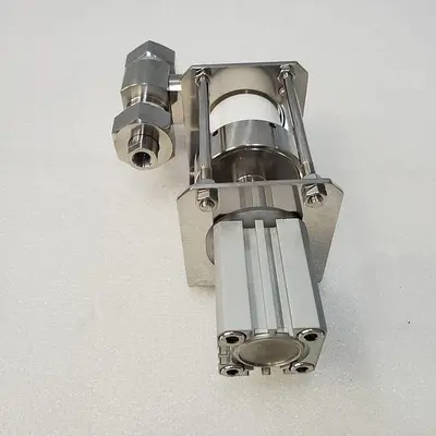 IWAKI CO. BELLOWS PUMP SB-4SV-D