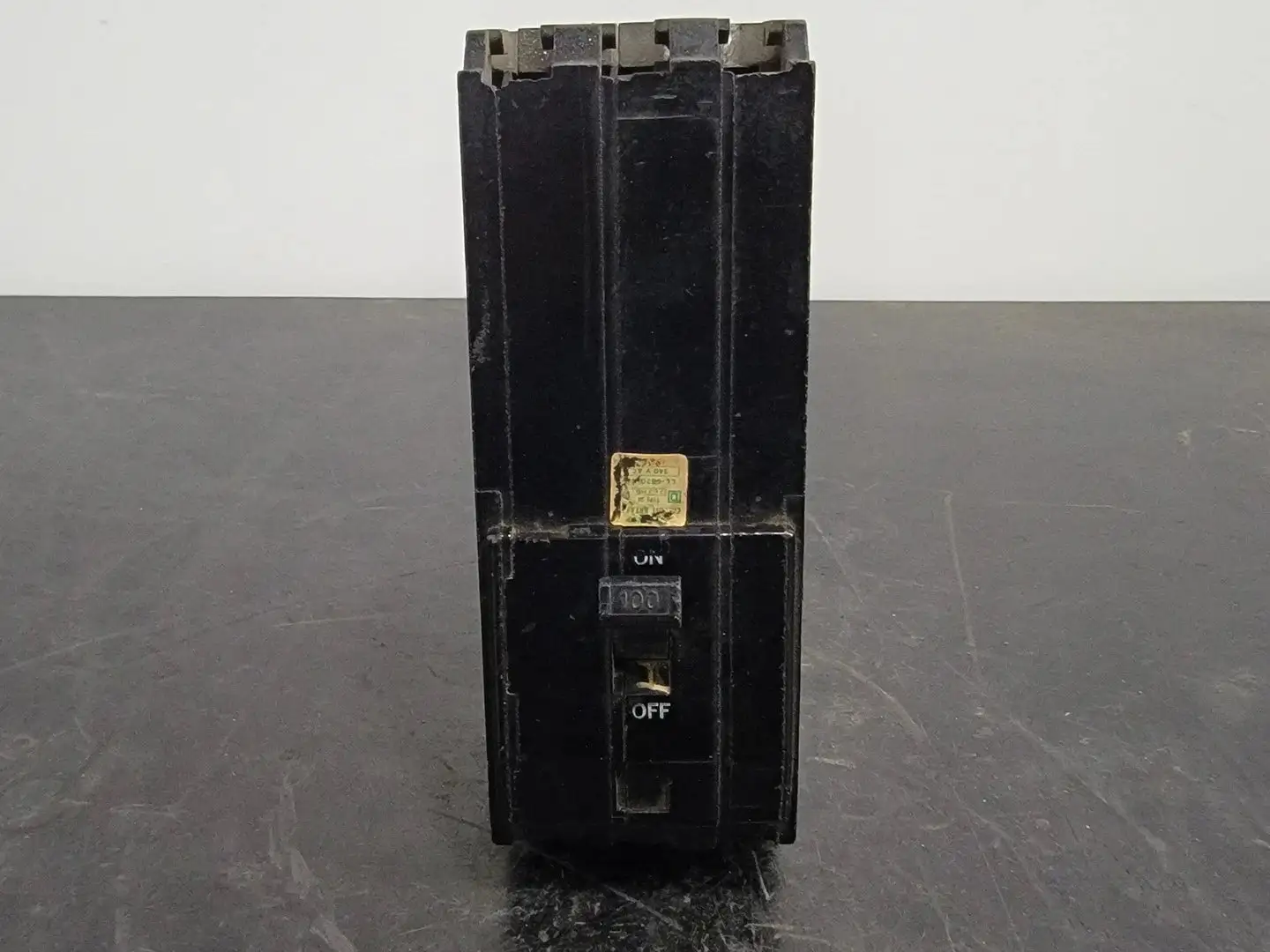 USED SQUARE D QI3100