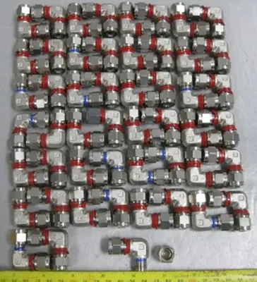 QTY. 51. SUPERLOK &frac14; TUBE X &frac14; TUBE UN...