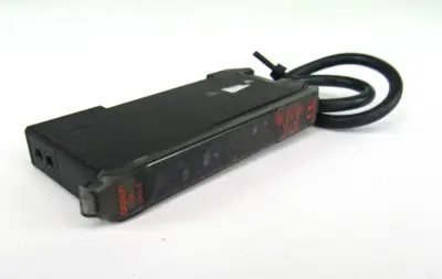 USED OMRON E3X-DA11-S