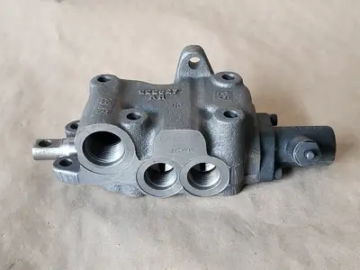 NEW EATON 222627