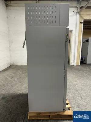 USED Environmental Specialties 33.8 Cu Ft Environmental Specialties Environmental Chamber, Model ES2000 CS