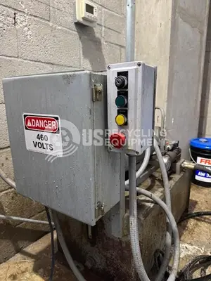 USED BES-PAC 10 YARD SELF CONTAINED