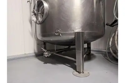 33HL Brite Tank