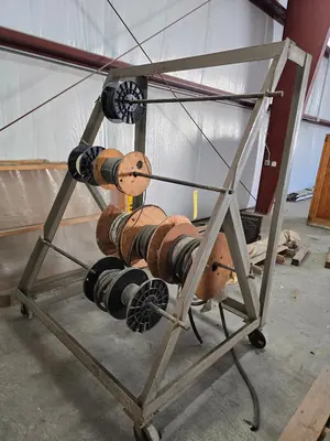 Used _UNKNOWN_ _UNKNOWN_ Circuit Breakers Indiana US | Myron Bowling Auctioneers Inc #1503987