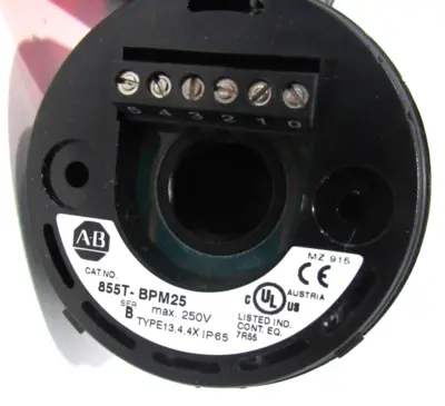 NEW ALLEN BRADLEY 855T-BPM25 MOUNTING BASE W/ 855T-B24DD4 STACK LIGHT 855T-BPM25