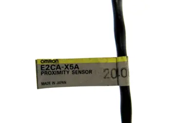 NEW OMRON E2CA-X5A PROXIMITY SENSOR E2CAX5A