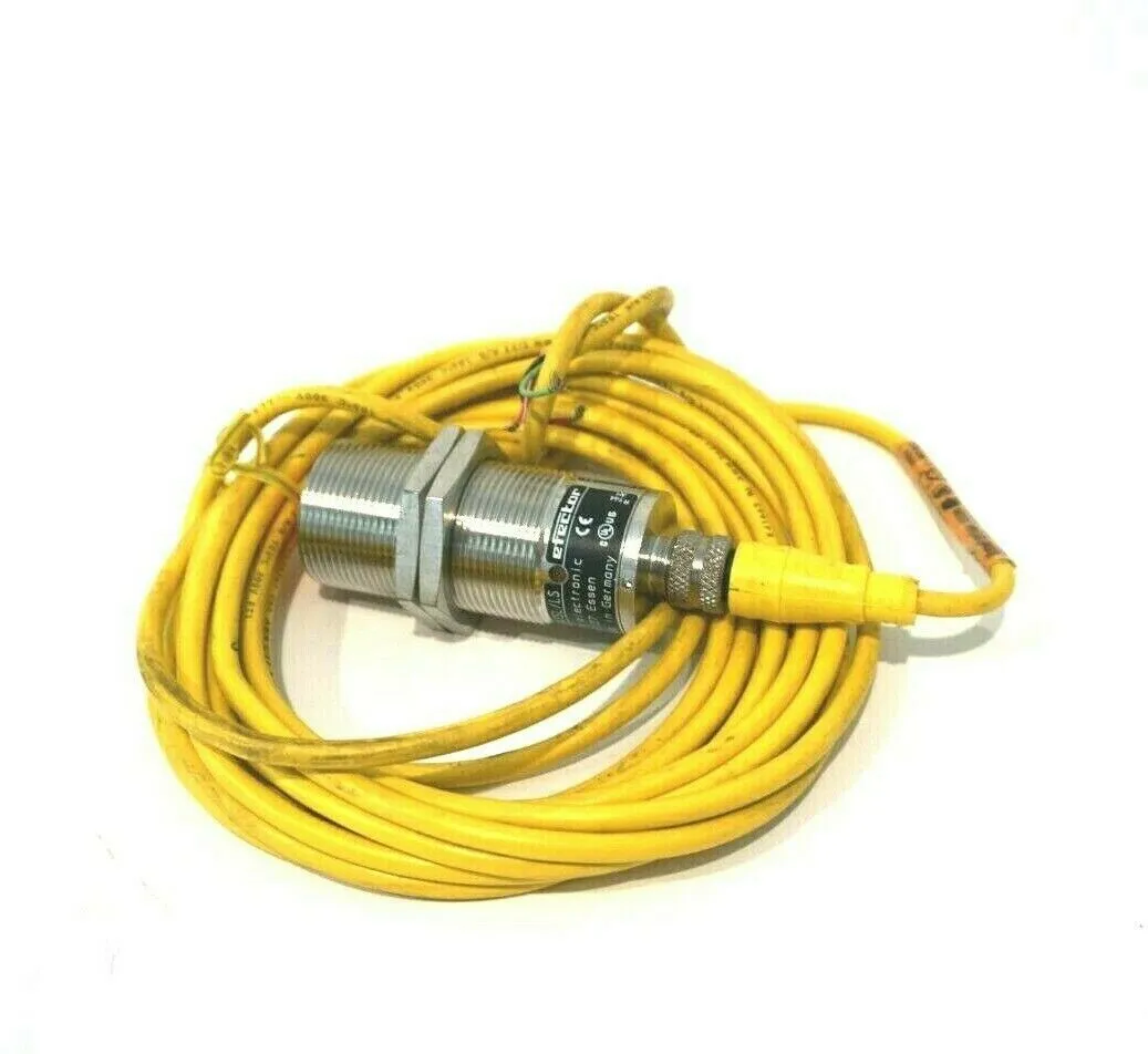 USED EFECTOR IIA2010-ABOA/SL/LS INDUCTIVE SENSOR II0297 IIA2010ABOASLLS
