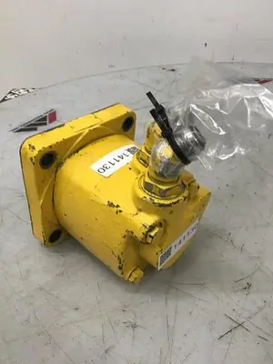 USED CHAR LYNN 111 1037 004