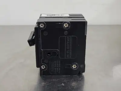Used EATON CUTLER-HAMMER BR220 Switchgears British Columbia CA | Lenmark #238532