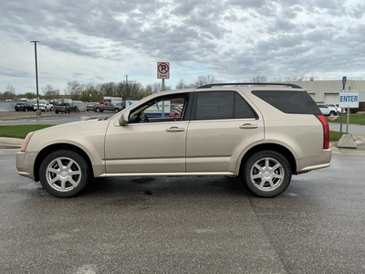 USED 2005 CADILLAC SRX
