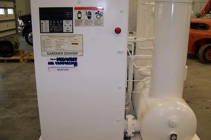 Used GARDNER DENVER GARDNER DENVER EAU99P  300 Rotary Screw & Sliding Vane Air Compressors Wisconsin US | Midwest Air Compressor #506090