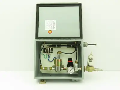 Air Line Regulator 3-Way Solenoid Valve Control Station Enclosure 220V