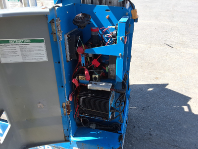 USED 2014 Genie GR-12
