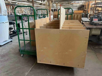 Used _UNKNOWN_ _UNKNOWN_ Up-lifting and Distribution Trolleys California US | MachineryMax #1321423