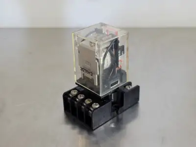 USED MASTER ELECTRONIC CONTROLS GV-DPDT-24D