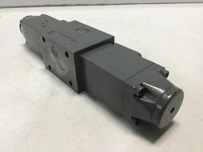 USED MANNESMANN REXROTH 4WE6E53/AG24N9Z4 SO503