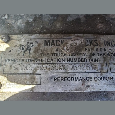 Mack 688S Concrete Pump Truck