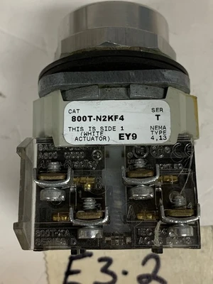 USED Allen-Bradley 800T-N2KF4