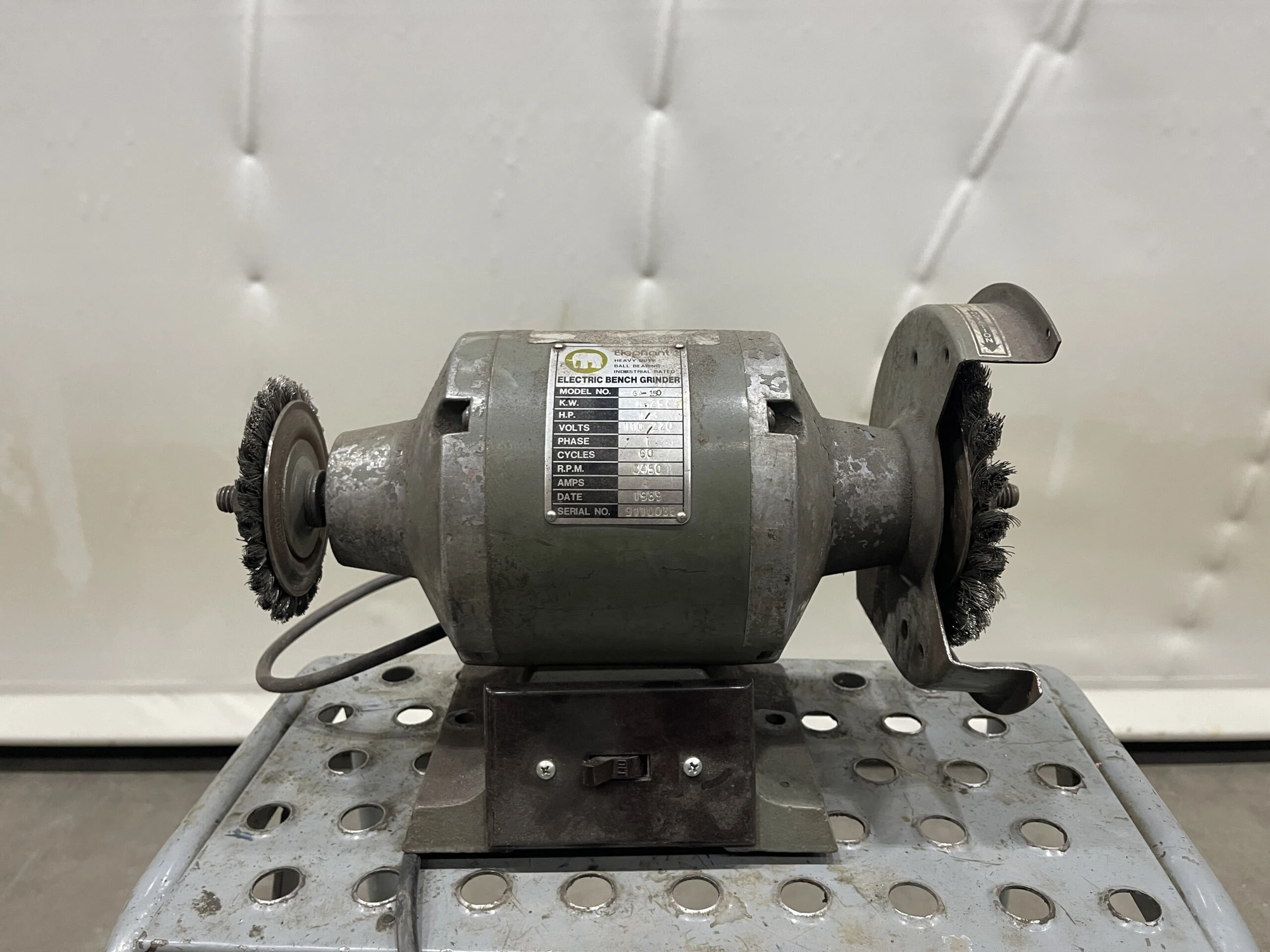 Benchtop Grinder