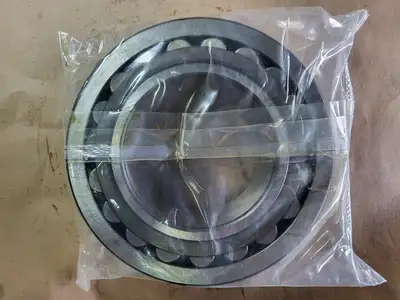 NEW SKF 23228 CC/W33