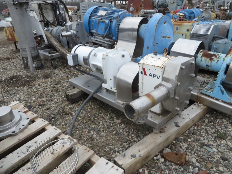 Used APV 5 HP Positive Displacement Pumps New Jersey US | Perry Equipment 4 #117975