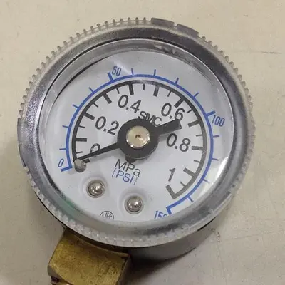 USED SMC GAUGE810