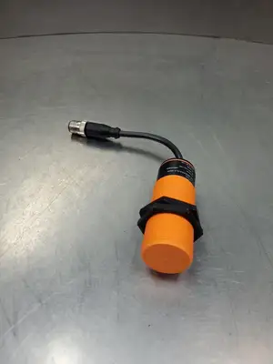 IFM KI0206 Programmable Non-Flush Mountable Capacitive Sensor. 5E-1/4