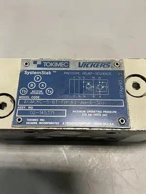 USED VICKERS DGMCRC-5-BT-FH-AY-AH-B-30J