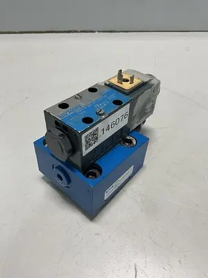 USED VICKERS DG4V-3-2AL-M-U-HL7-60