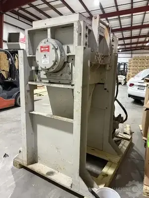 USED CUMBERLAND 2821
