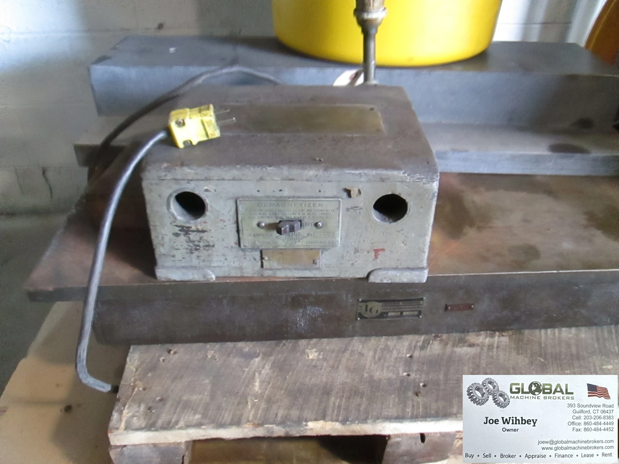 J& H Demagnetizer 4 x 8" Area 10 Amps 110V Works Well