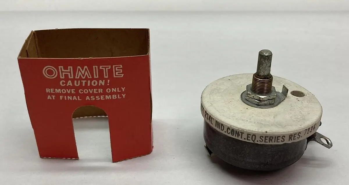 New | in-Stock OHMITE 0327 1600 Miscellaneous Equipment (Electrical & Power) | Surplus Asset Holdings #1200295