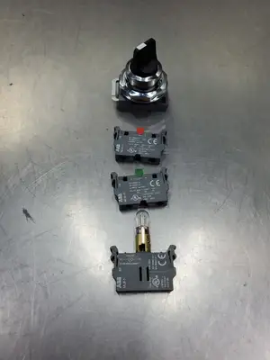 ABB MLB-1/MCB-10/MCB-01 Lighted Rotary Contactor Switch. 4C-34
