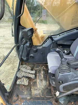 Used 2017 HYUNDAI ROBEX 480LC Excavators Texas US | Proxy Equipment #1378446