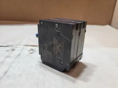 Used BRYANT DNPL215215 Switchgears British Columbia CA | Lenmark #1438445