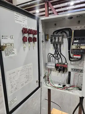 GE Medical Systems 480 V 60 Hz 155 A Disconnect Panel / Breaker