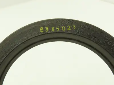 Klozure 25003-5023 Oil Seal Split Mill-Right N 3.00" Shaft 4.00" Bore  Lot of 3