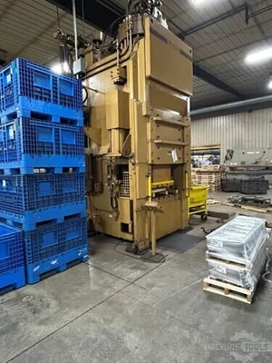 Used 2003 STANDARD INDUSTRIAL DCSS700 Straight Side Presses Georgia US | The Equipment Hub #1329226