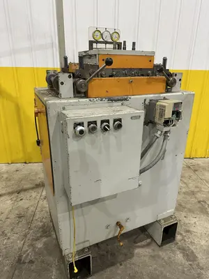 10" x .130" DURANT JACO MODEL #VS-MD-10 POWERED COIL STRAIGHTENER: STOCK #23071