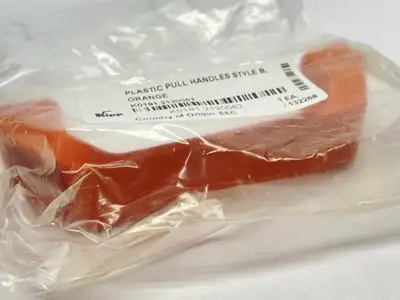 New | in-Stock Kipp M6 x 120 mm Thermoplastic Pull Handle Style B Orange LOT OF 2 Handles & Knobs Michigan US | Maverick Industrial Sales #1393289