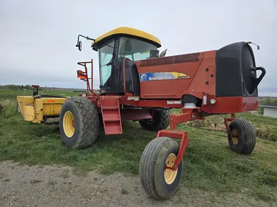 USED 2012 NEW HOLLAND H8080
