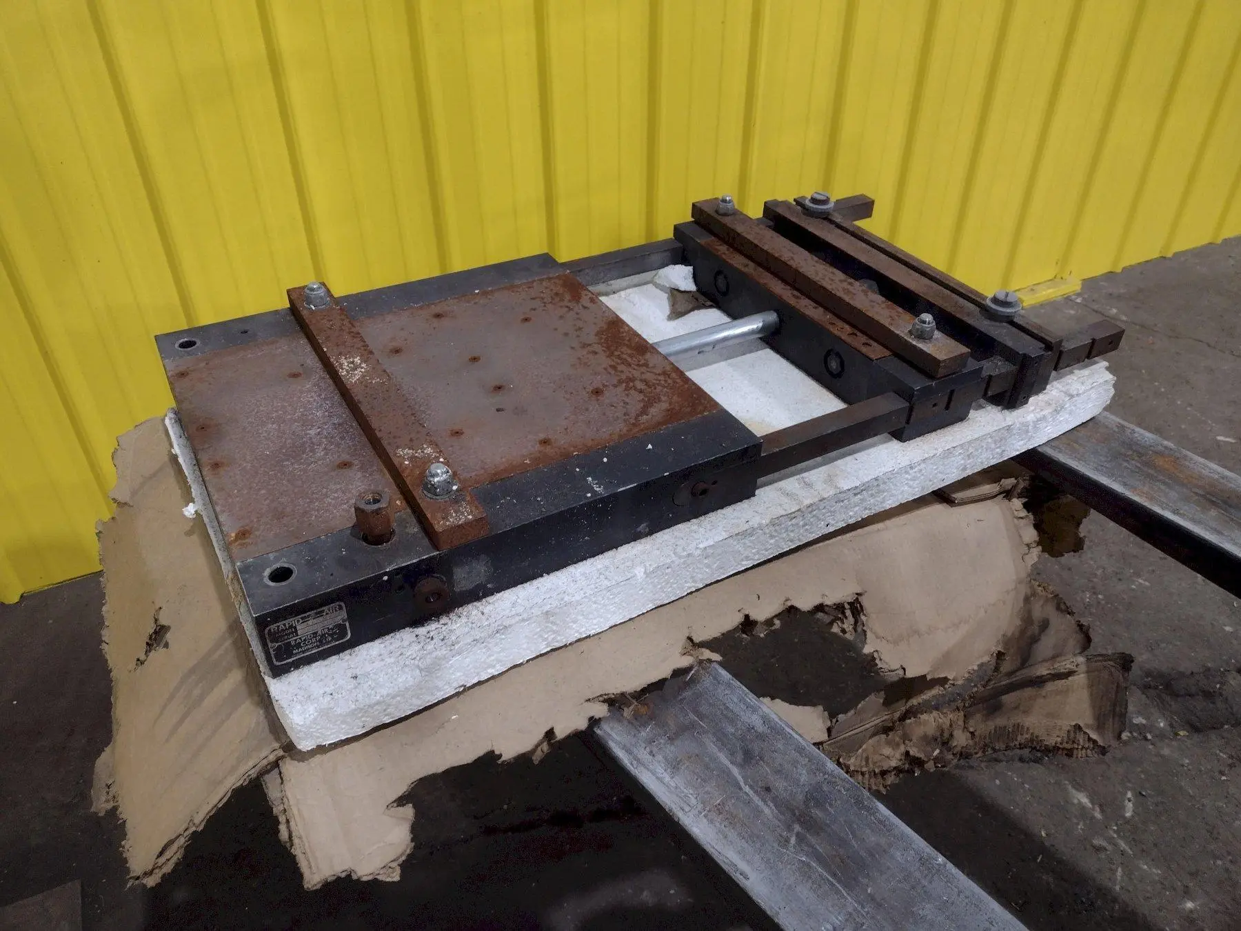 12" WIDE X .125" RAPID-AIR STOCK FEEDER: STOCK #19718