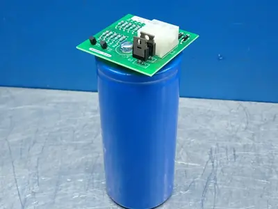 Used NIPPON CHEMICON 11073142001 Capacitors Ohio US | HGR 24 #802144