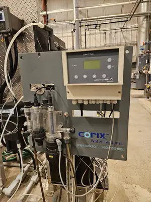 USED 2011 CORIX UV-200-2