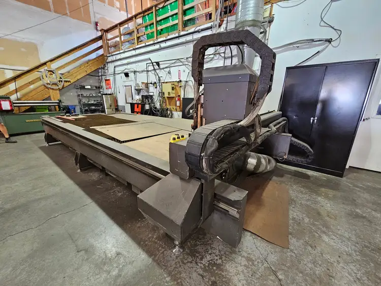 Used 2005 MULTICAM 3000 SERIES CNC Routers British Columbia CA | Lenmark #327789