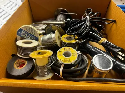 Used _UNKNOWN_ _UNKNOWN_ Soldering Supplies Ohio US | Myron Bowling Auctioneers Inc #1507942