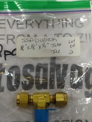 New | in-Stock SSS DUOLOK 1/8"X1/8"X1/4" Valves/Fittings | Surplus Asset Holdings #1216494