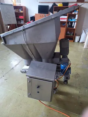 USED 2005 OVERVELD MACHINES LWBNU 175X880